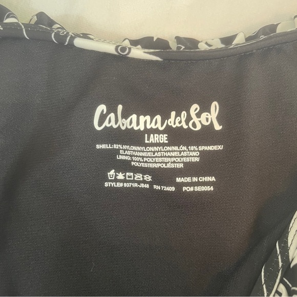 Cabana del Sol One Piece Floral Bathing Suit Size: L - Picture 11 of 11